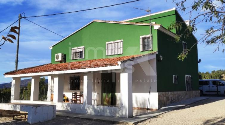 Country House - For sale - Millena - Millena